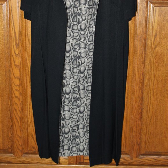 DESIGNER FATTANEH BAHARI ANIMAL PRINT SLEEVELESS DRESS w/MATCHING BLACK COAT 12 - Picture 2 of 15